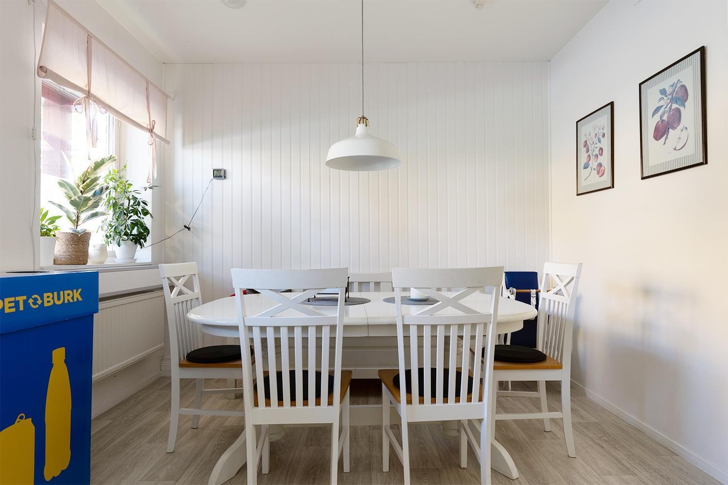 Lenas Bed & Breakfast Degerfors Luaran gambar